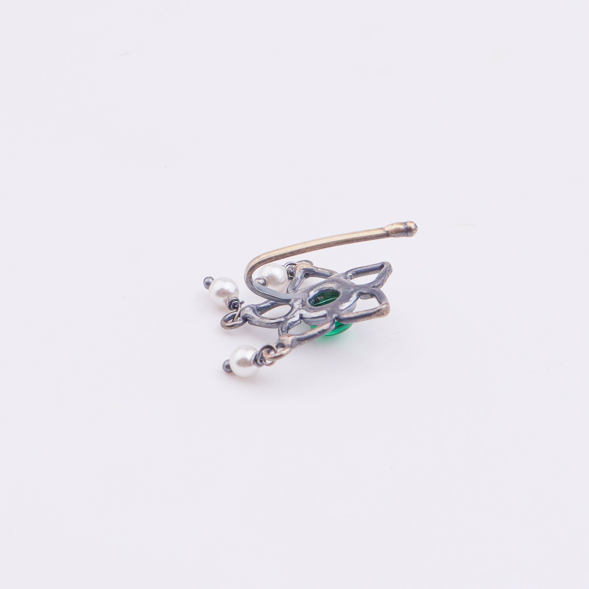 Oxidised Green Flower Clip-On Nose Pin (Large)