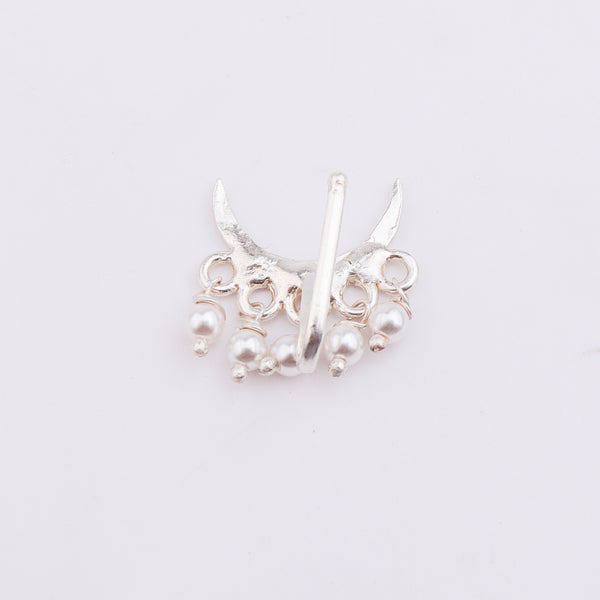 Silver Hammered Chandrakor Clip-On Nose Pin (Large)