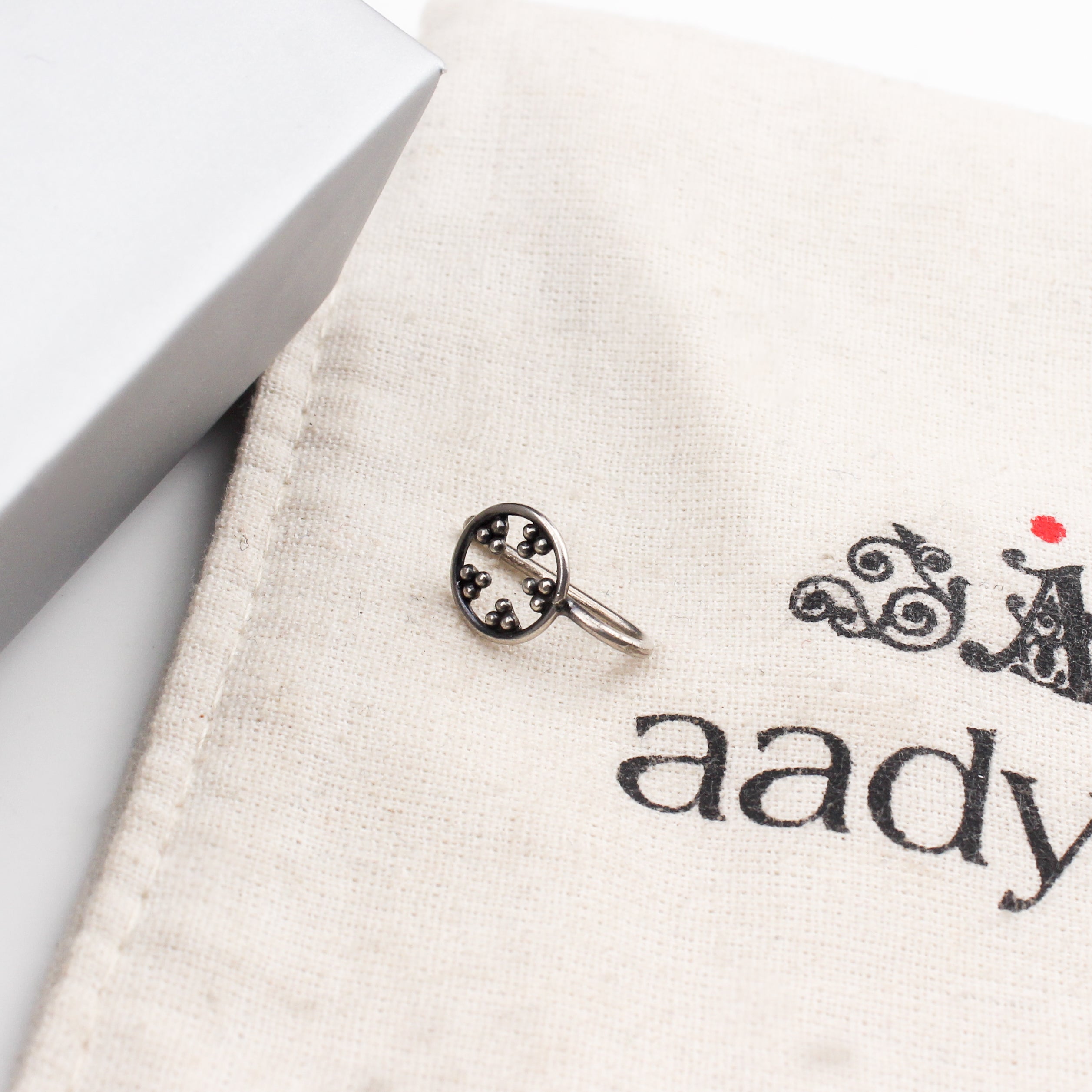 Asmi Nose pin (Clip on)