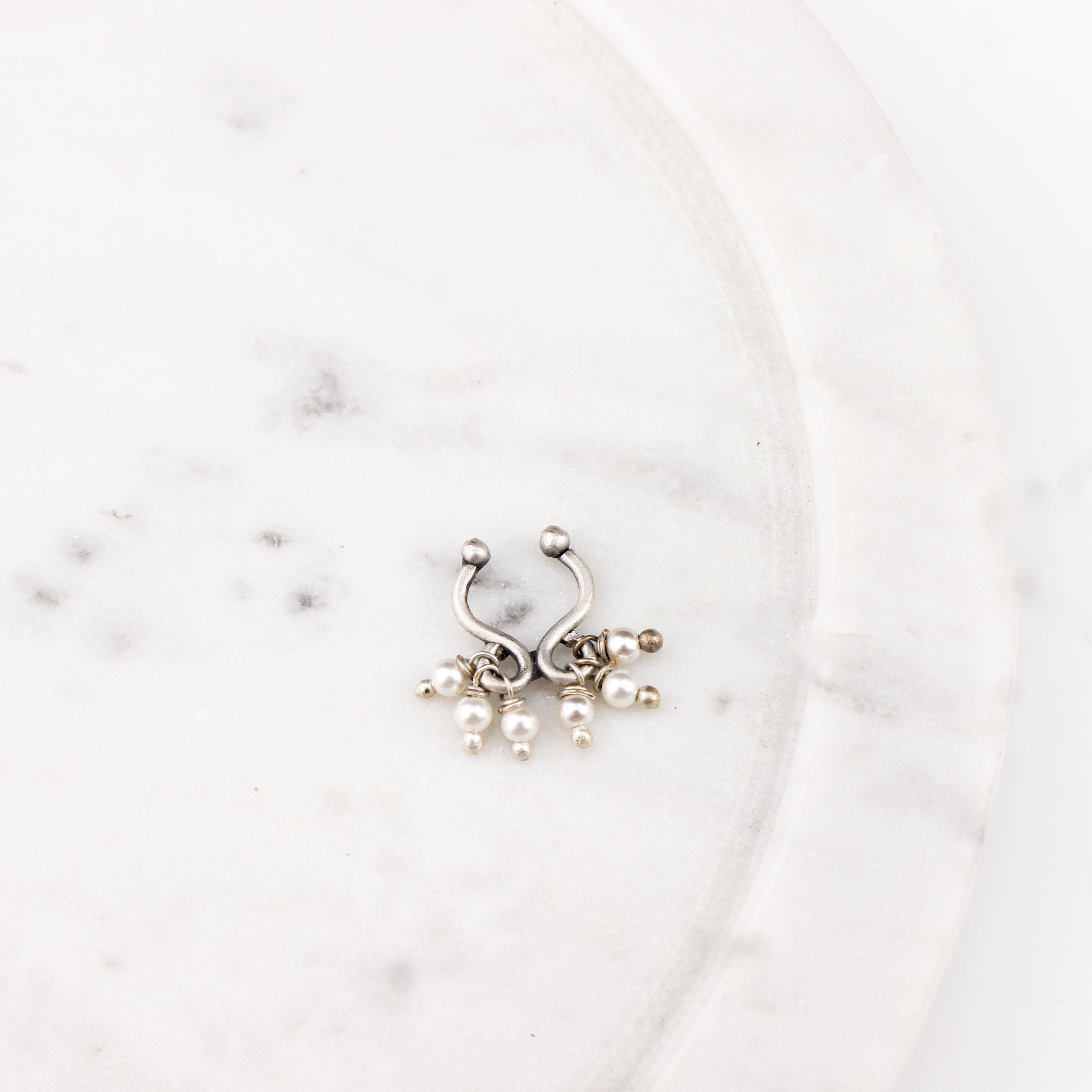 Pearl Latkan Nose-ring/Septum Ring ( Clip On )