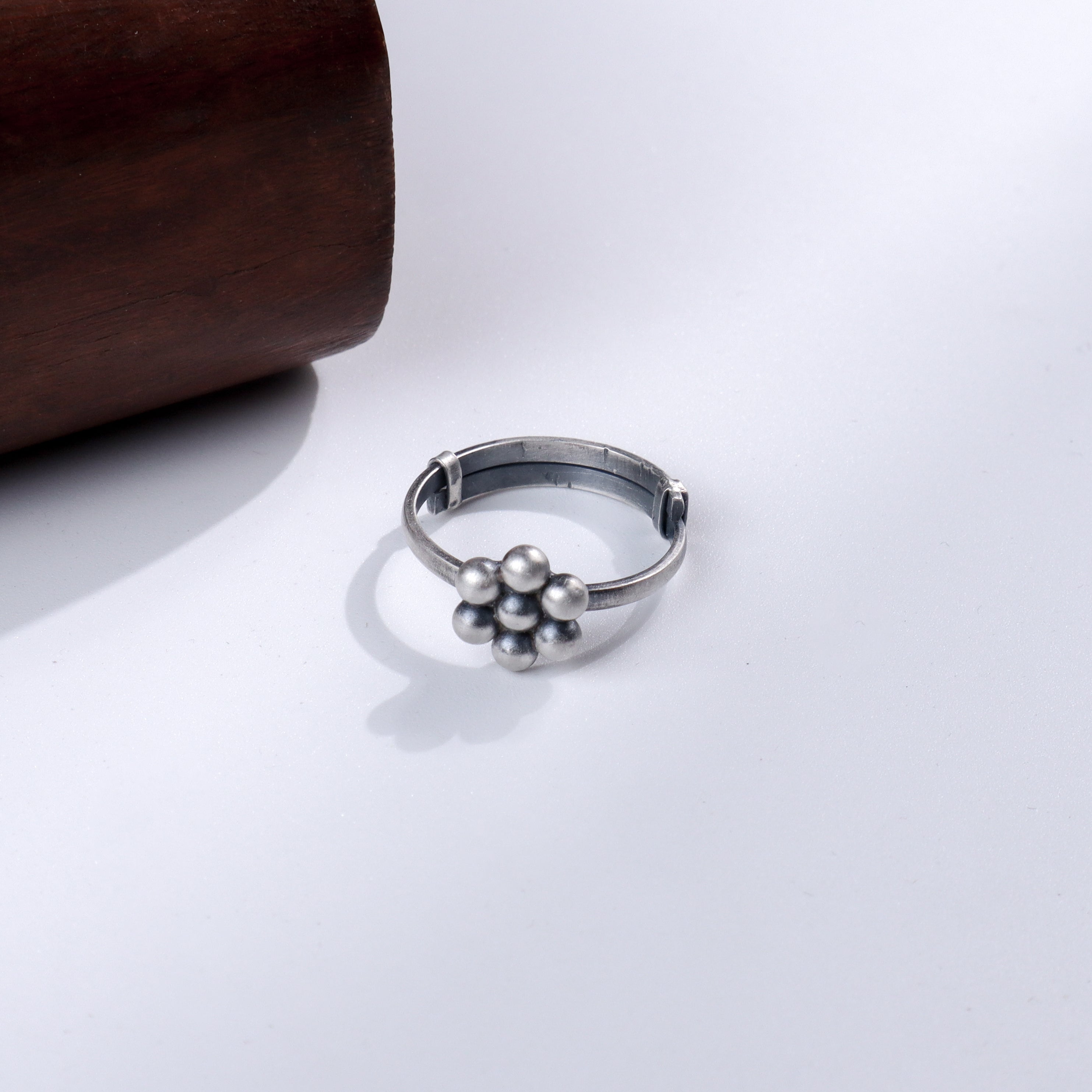Silver Kudi Motif Ring (Medium)