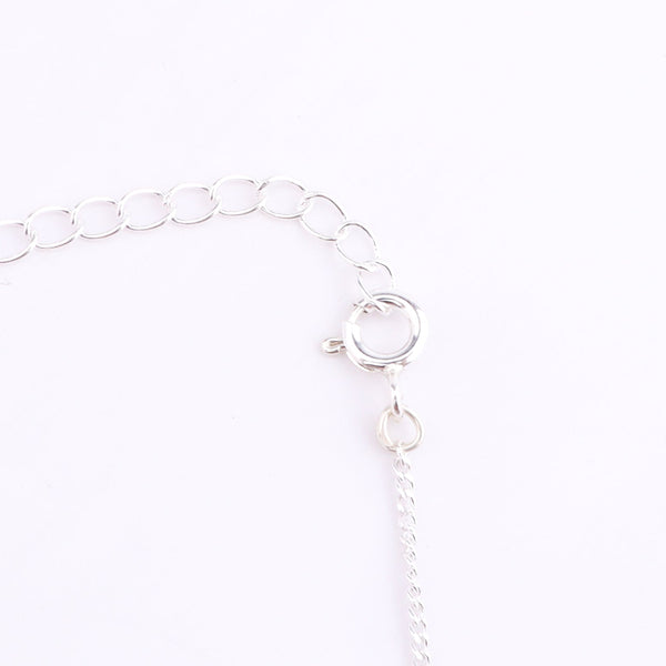 Silver chain with orange Carnelian bead detail