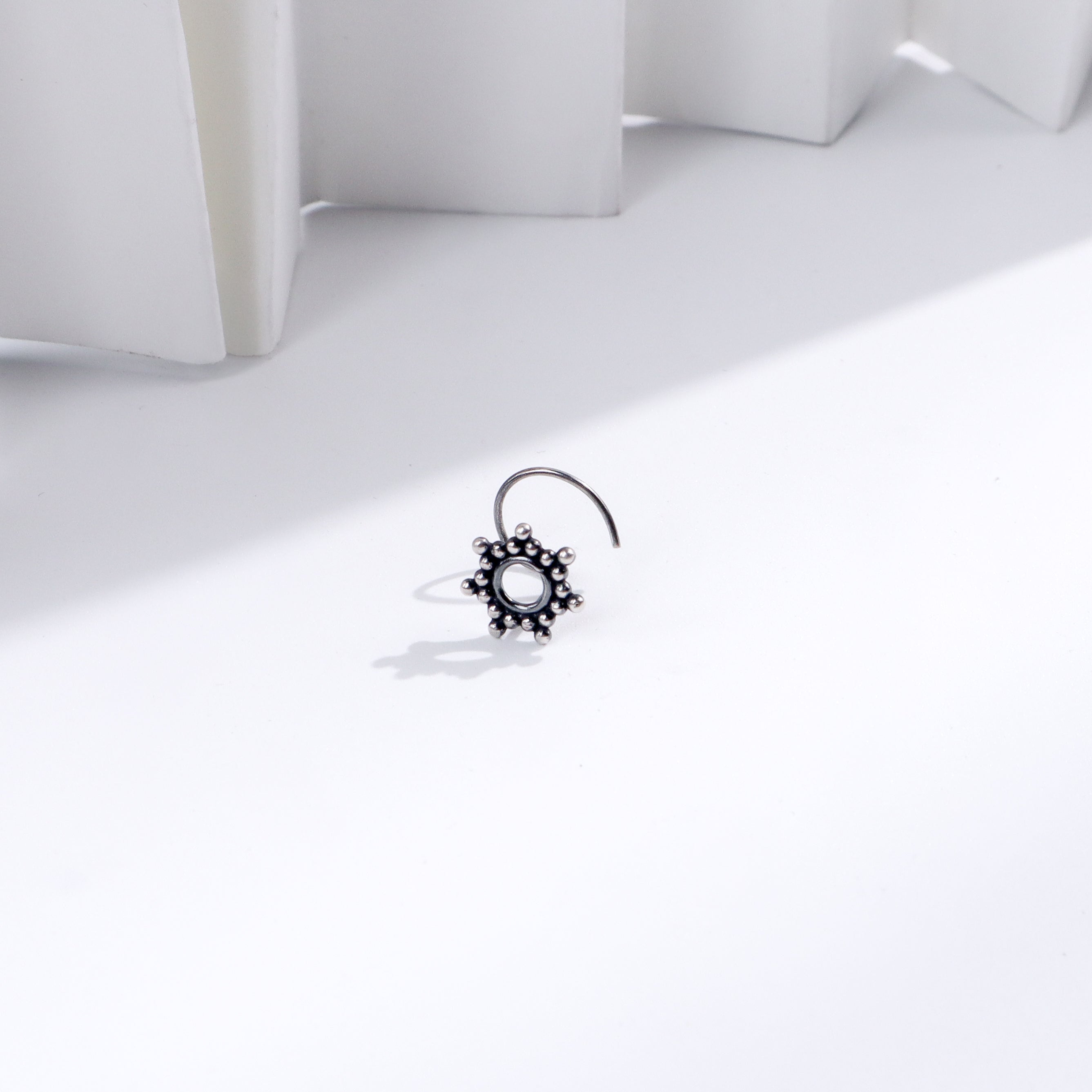 Kiara Nose pin (Pierced)