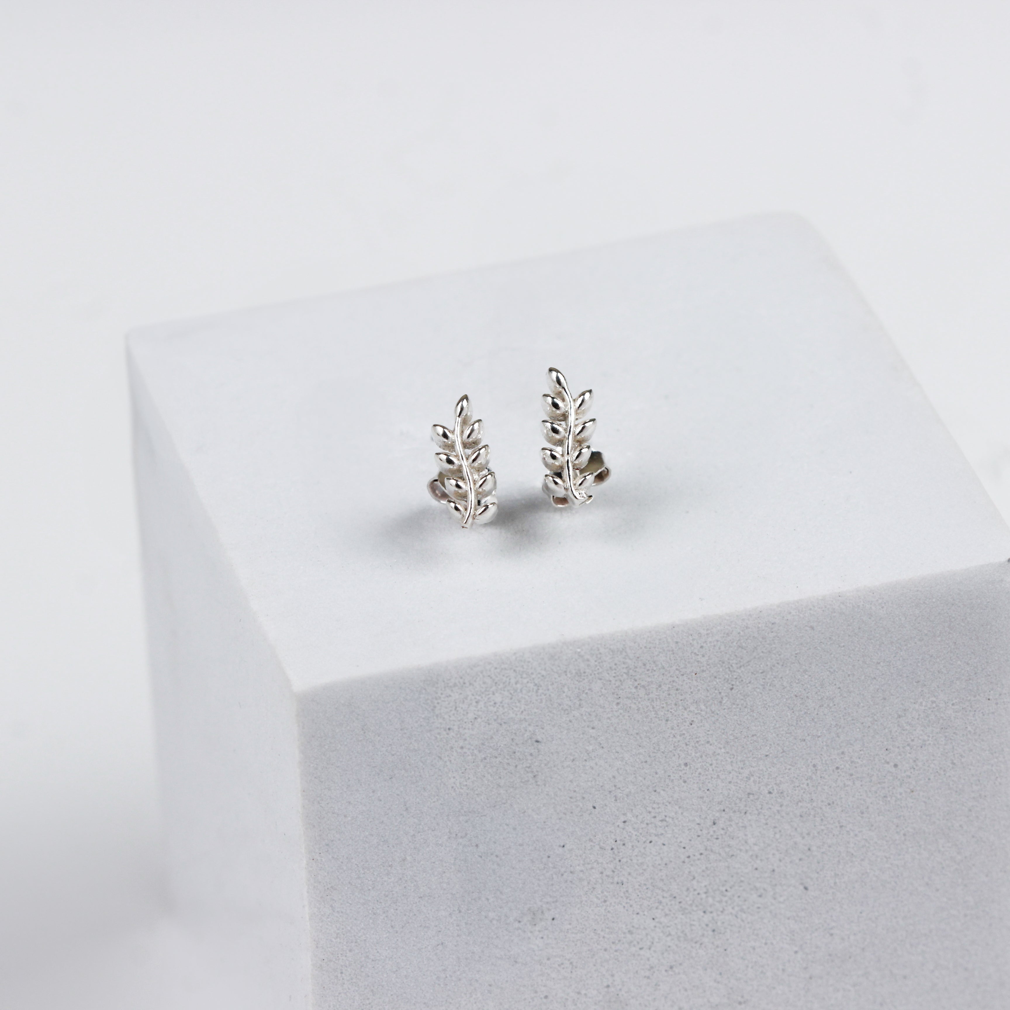 Silver Dainty Leaf Stud