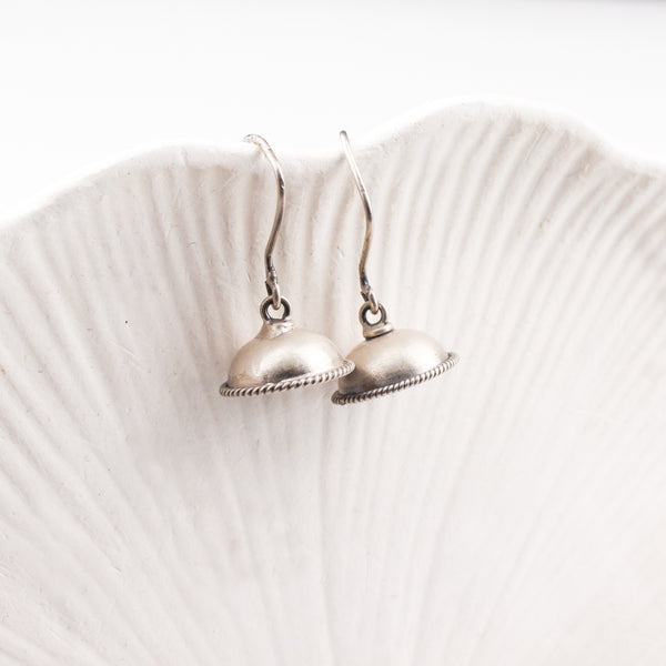 Silver Medium Vatee Jhumki
