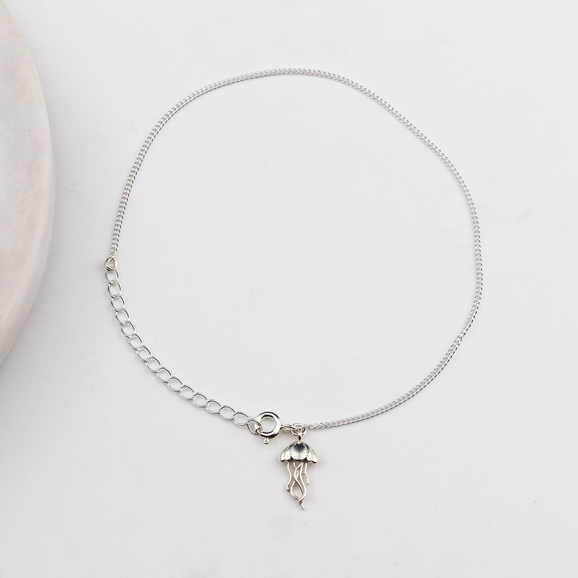 Ocean-inspired jellyfish charm silver anklet