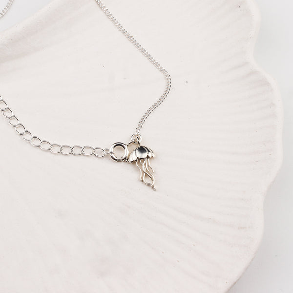 Silver Chain & Jellyfish Charm Anklet by House of Aadyaa