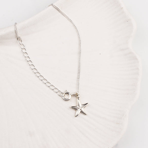 Silver Chain & Starfish Charm Anklet by House of Aadyaa
