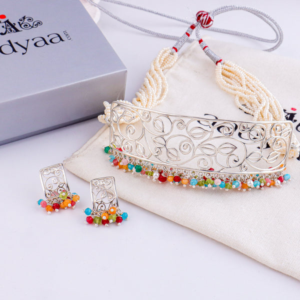 Pearl & Multicolour Bunch Filigree Leaf Choker Set