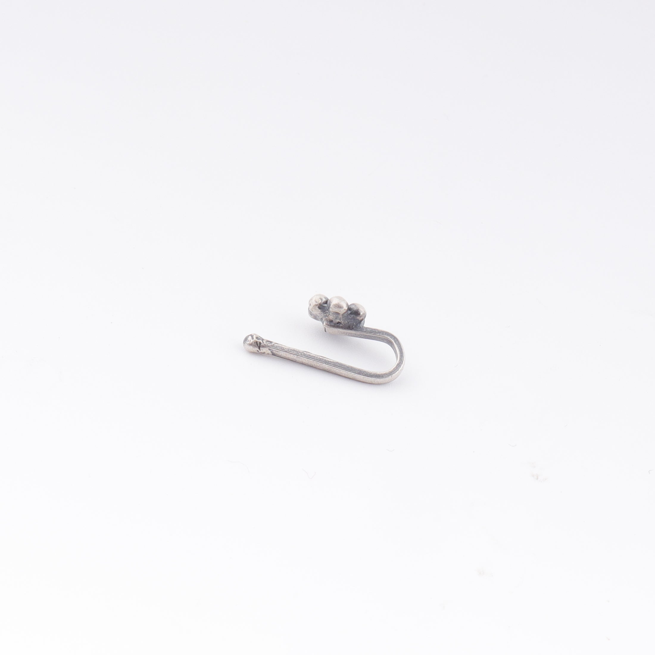 Itihaas Kudi Nose pin: Small (Clip On)