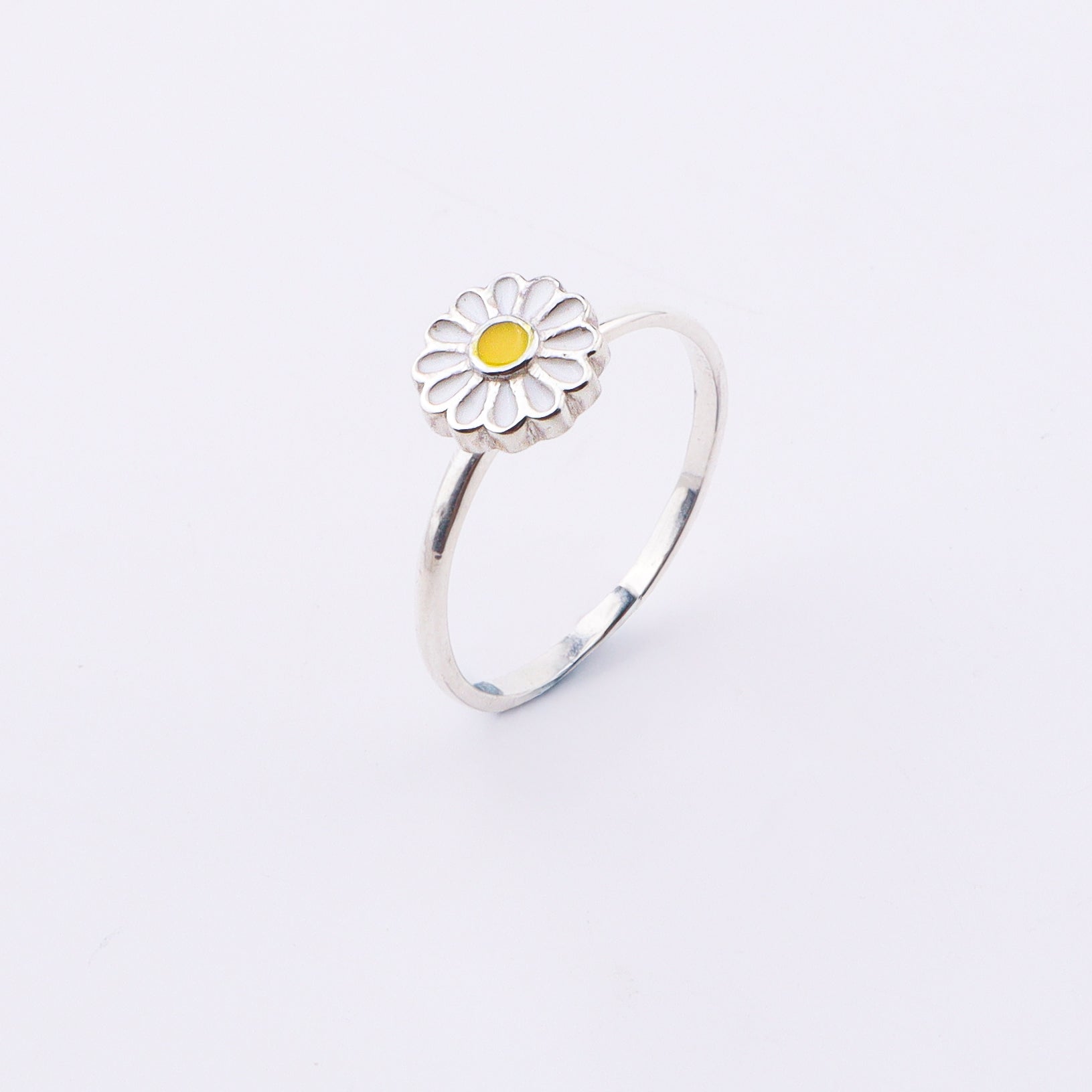 Daisy Flower Enamel Ring