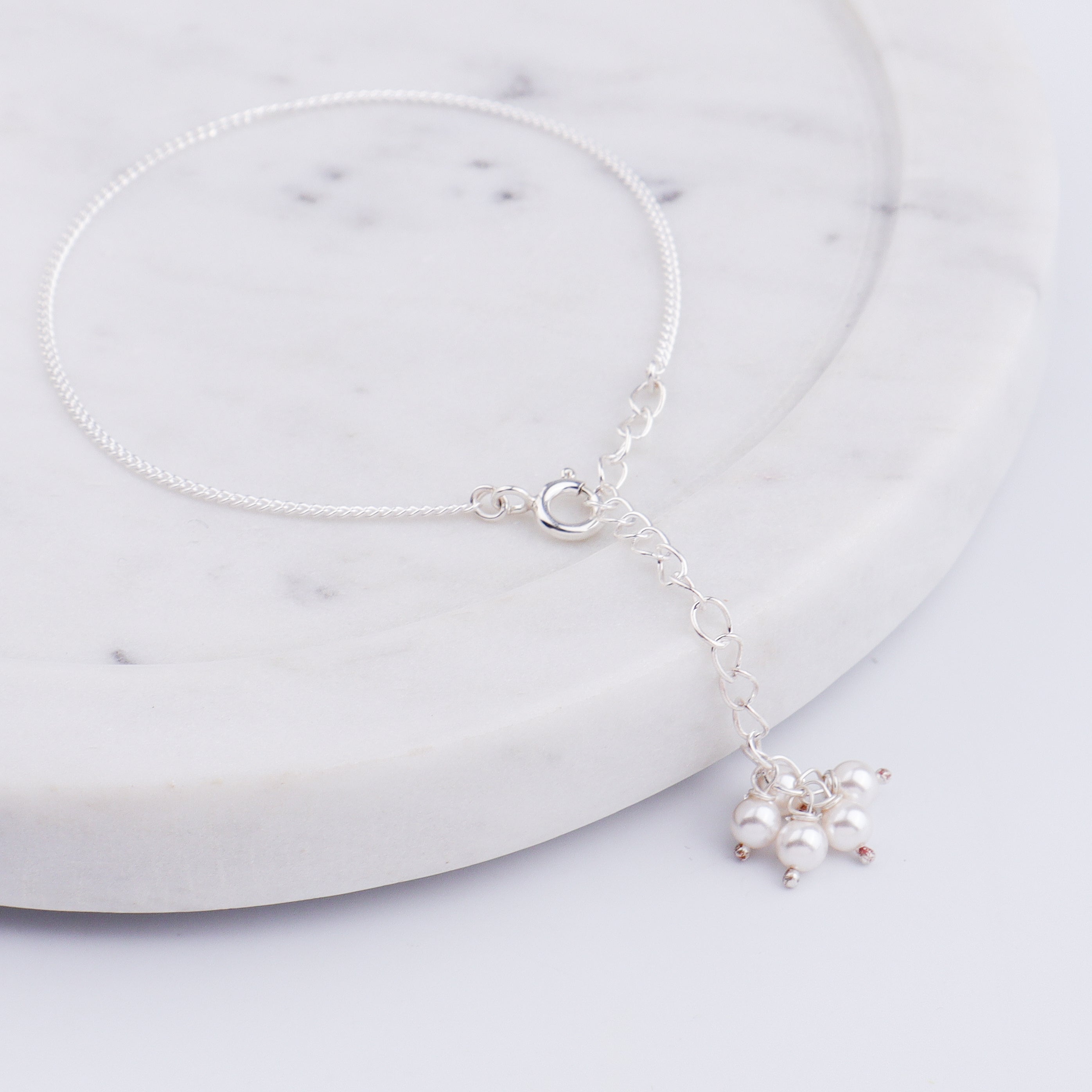 Pearl Chain Bracelet with Pearl Bunch