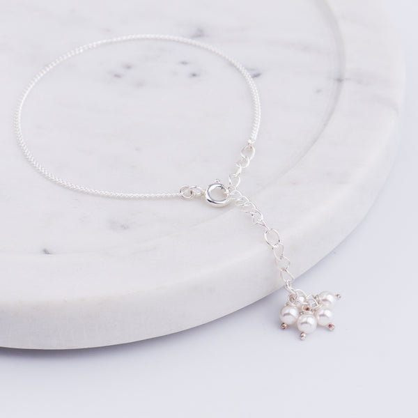 Pearl Chain Bracelet with Pearl Bunch