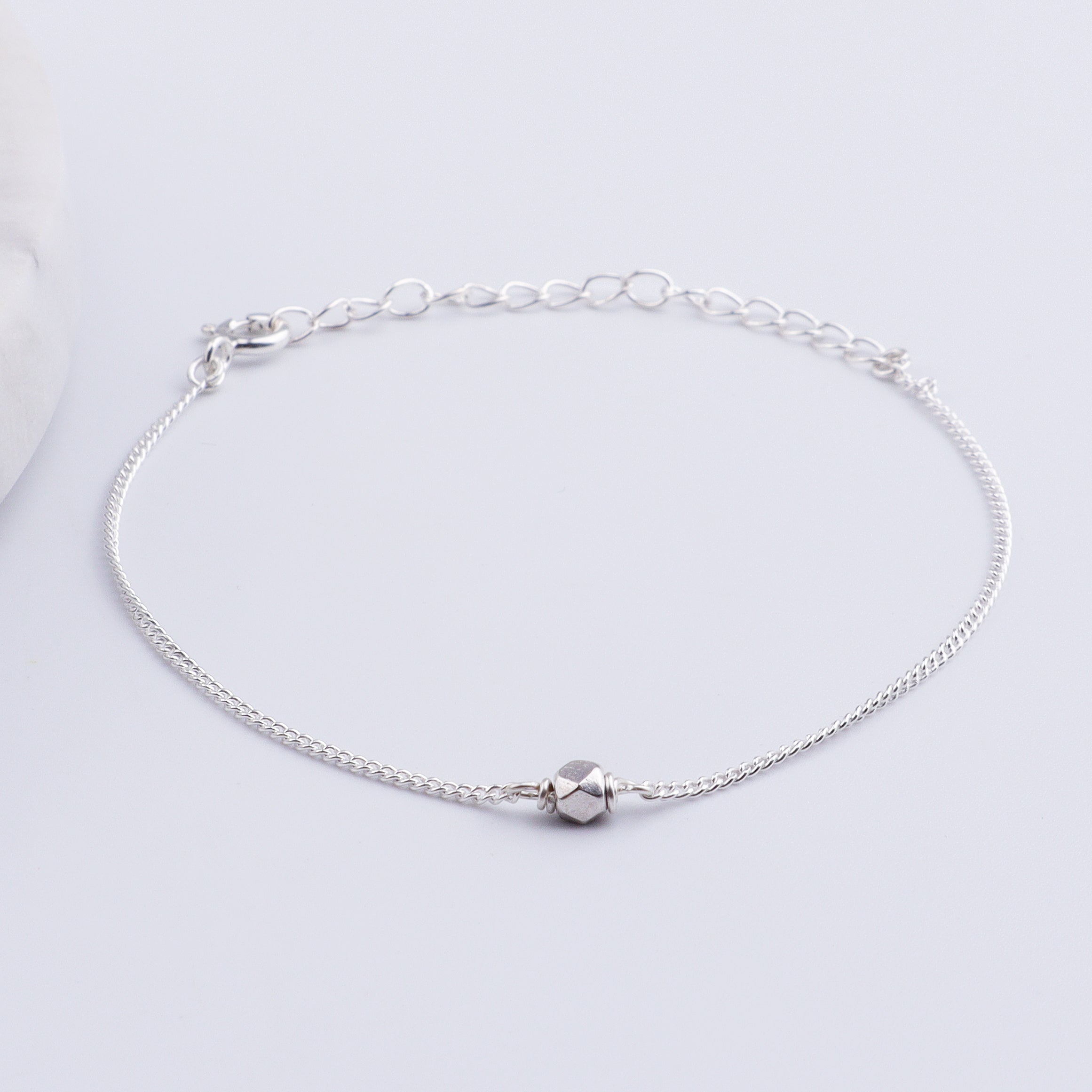 Silver Chain Single Bead Bracelet