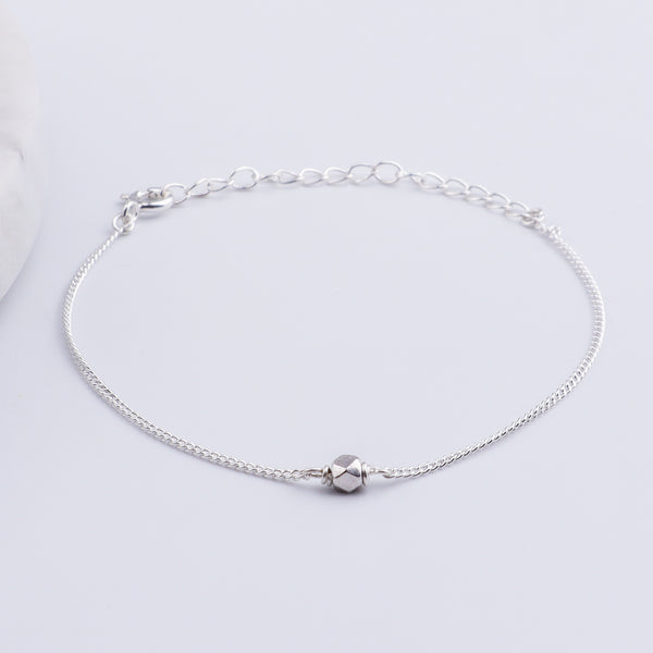 Silver Chain Single Bead Bracelet