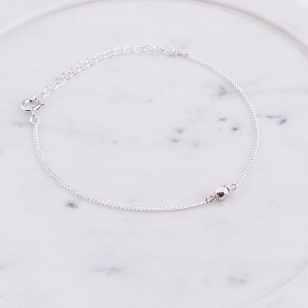 Silver Chain Single Bead Bracelet
