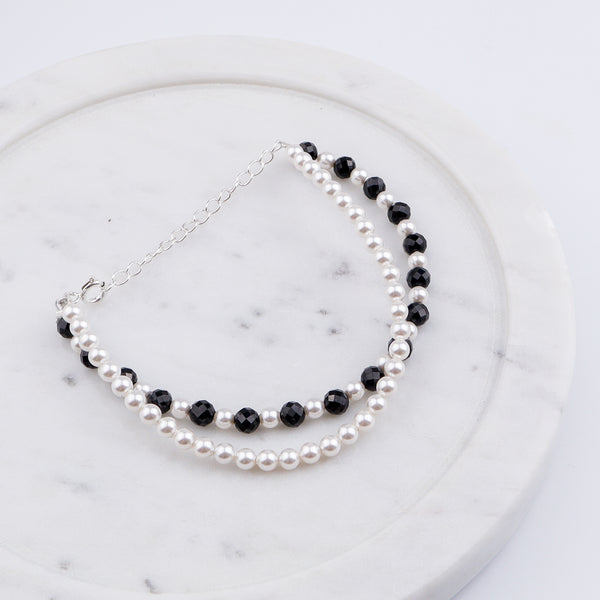 Silver Bracelet with Pearl & Black Spinel