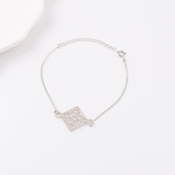 Silver Lazercut Pendant Bracelet