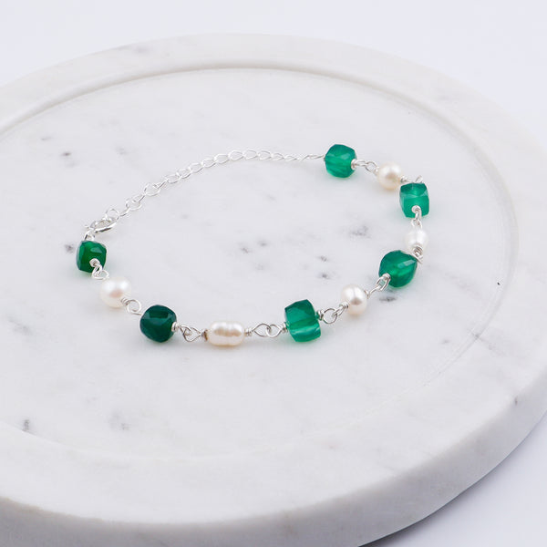 Green Onyx Stone with Pearls Bracelet