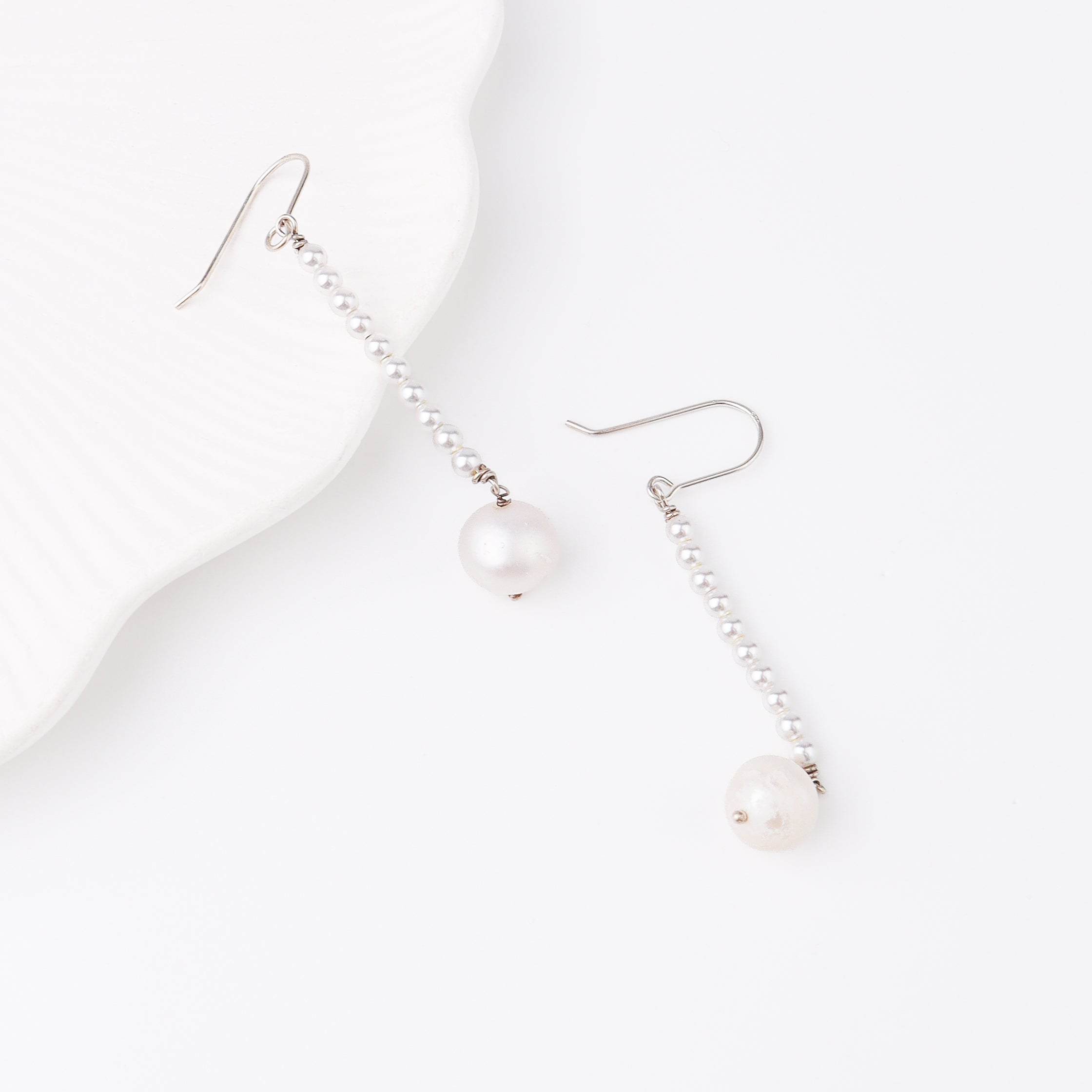 Pearl Dangler Earring