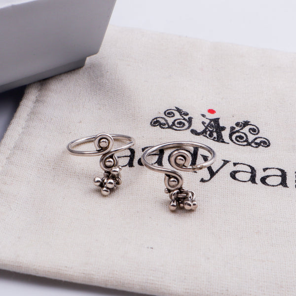 Silver Shiny Ghungroo Toe Ring