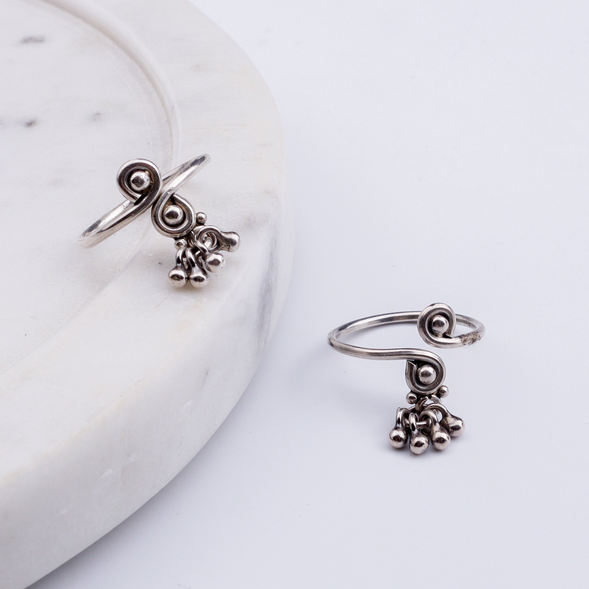 Silver Shiny Ghungroo Toe Ring