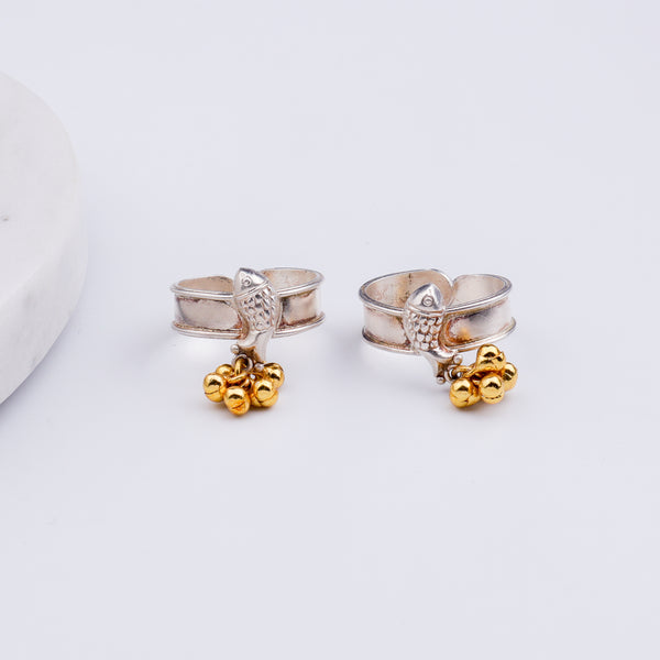 Swarna Rajat | Masoli (Fish) Toe Ring | 92.5 Silver