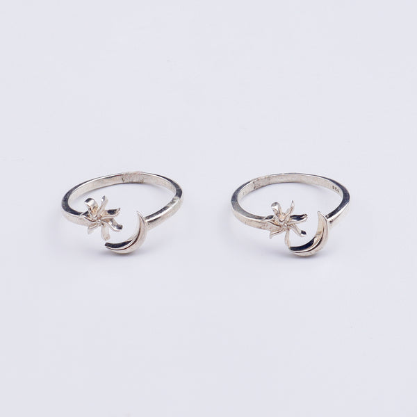 Silver Sun & Moon Motif Toe Ring