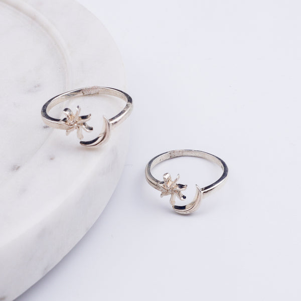 Silver Sun & Moon Motif Toe Ring