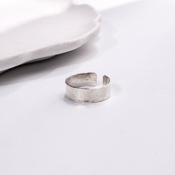 Unisex Hammered Ring jewelry