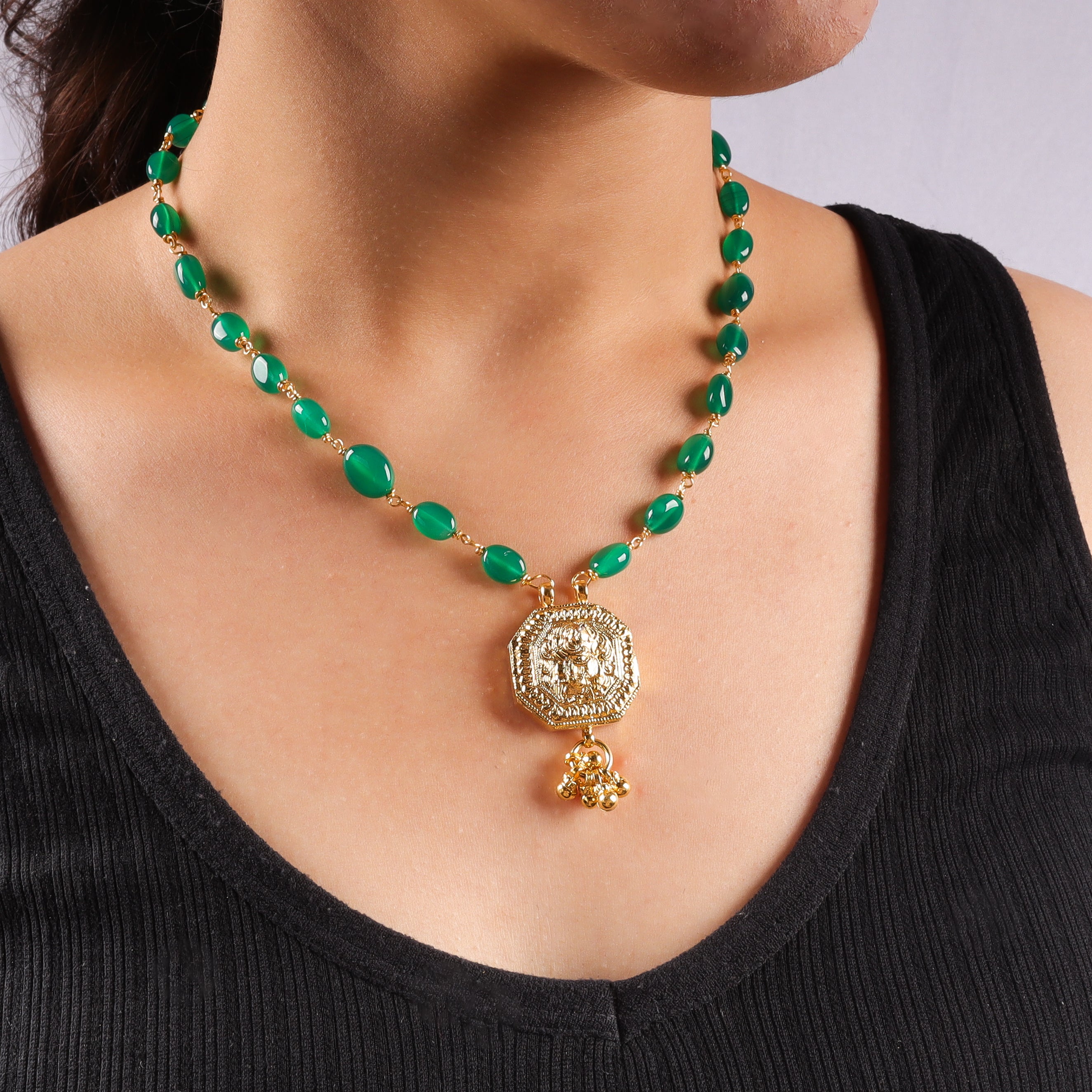 Gold plated pendant necklace with green onyx