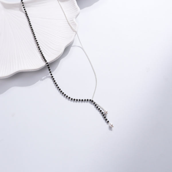 Silver and black beaded mangalsutra with pearls