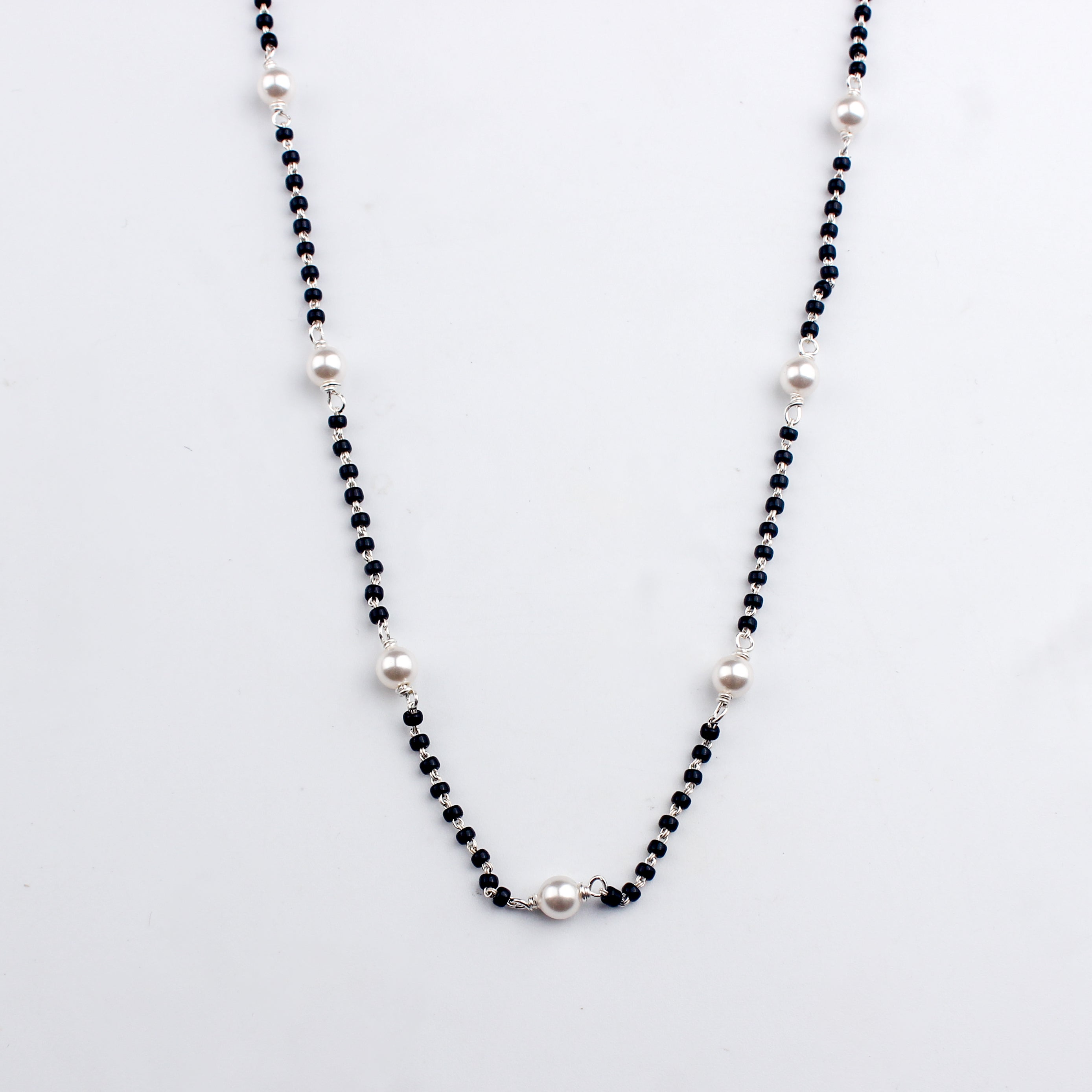 Silver Mangalsutra with pearls