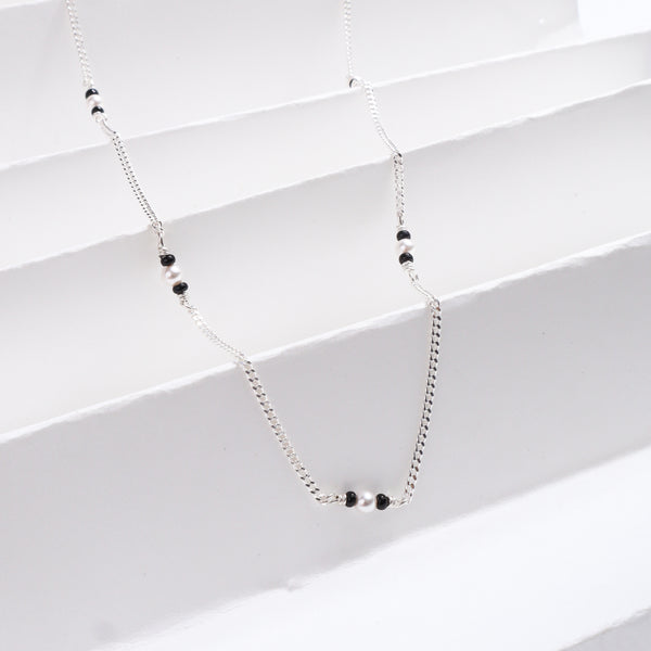 Handmade Silver Mangalsutra : Pearls - Black spinels