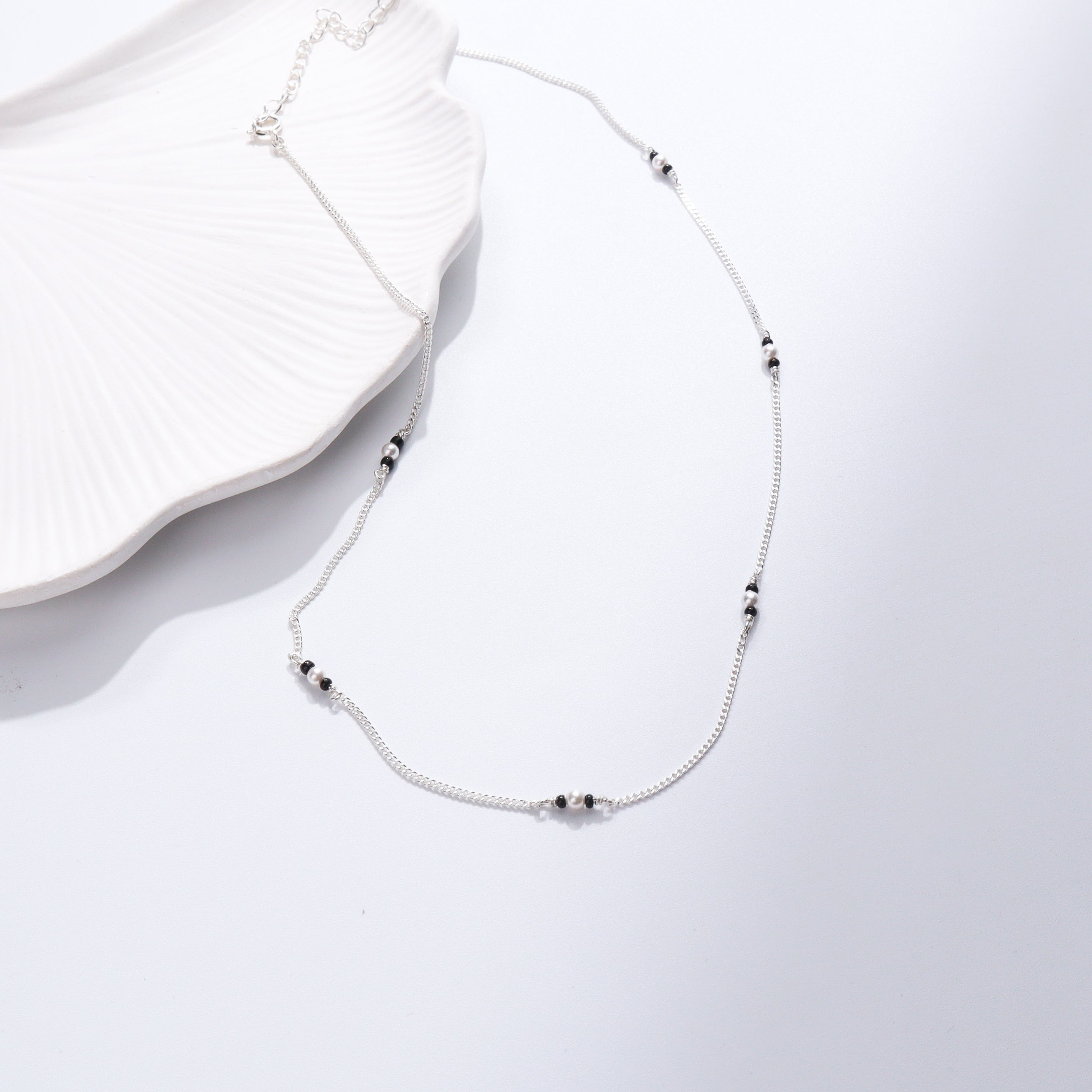 Handmade Silver Mangalsutra : Pearls - Black spinels