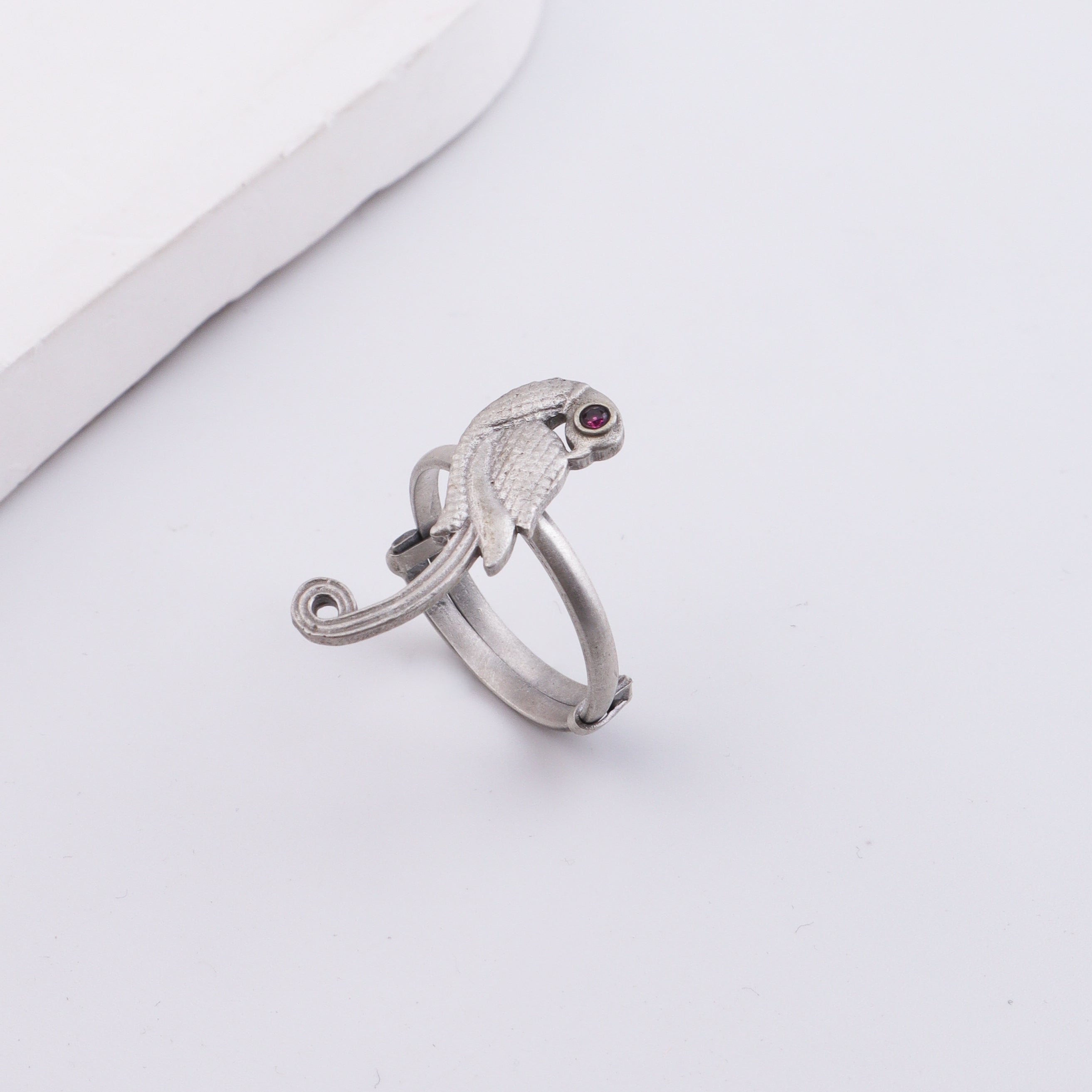 Parrot Ring