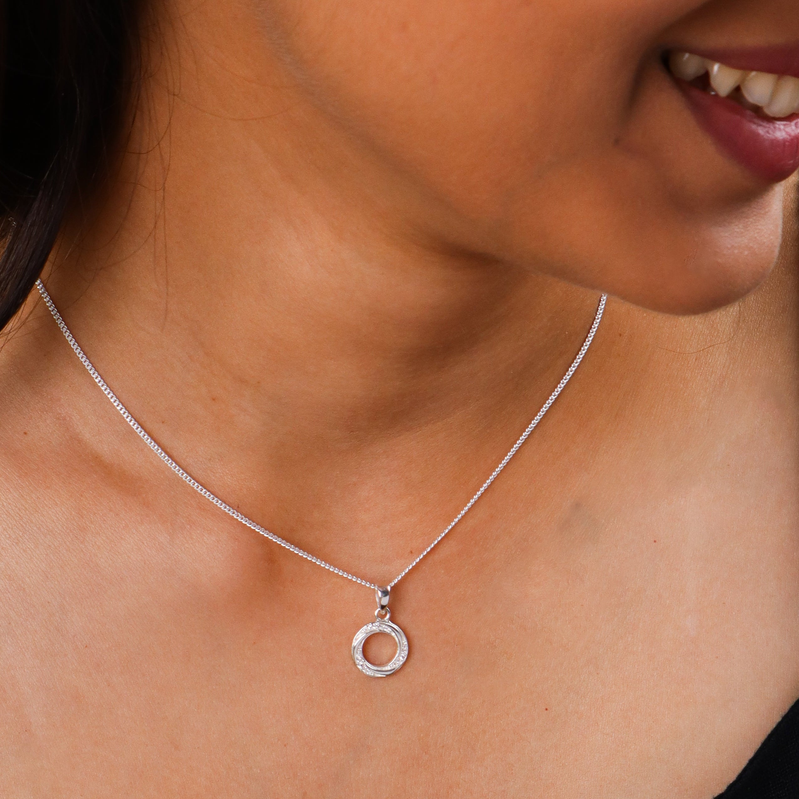 Silver Swirl Zircon Set with Chain