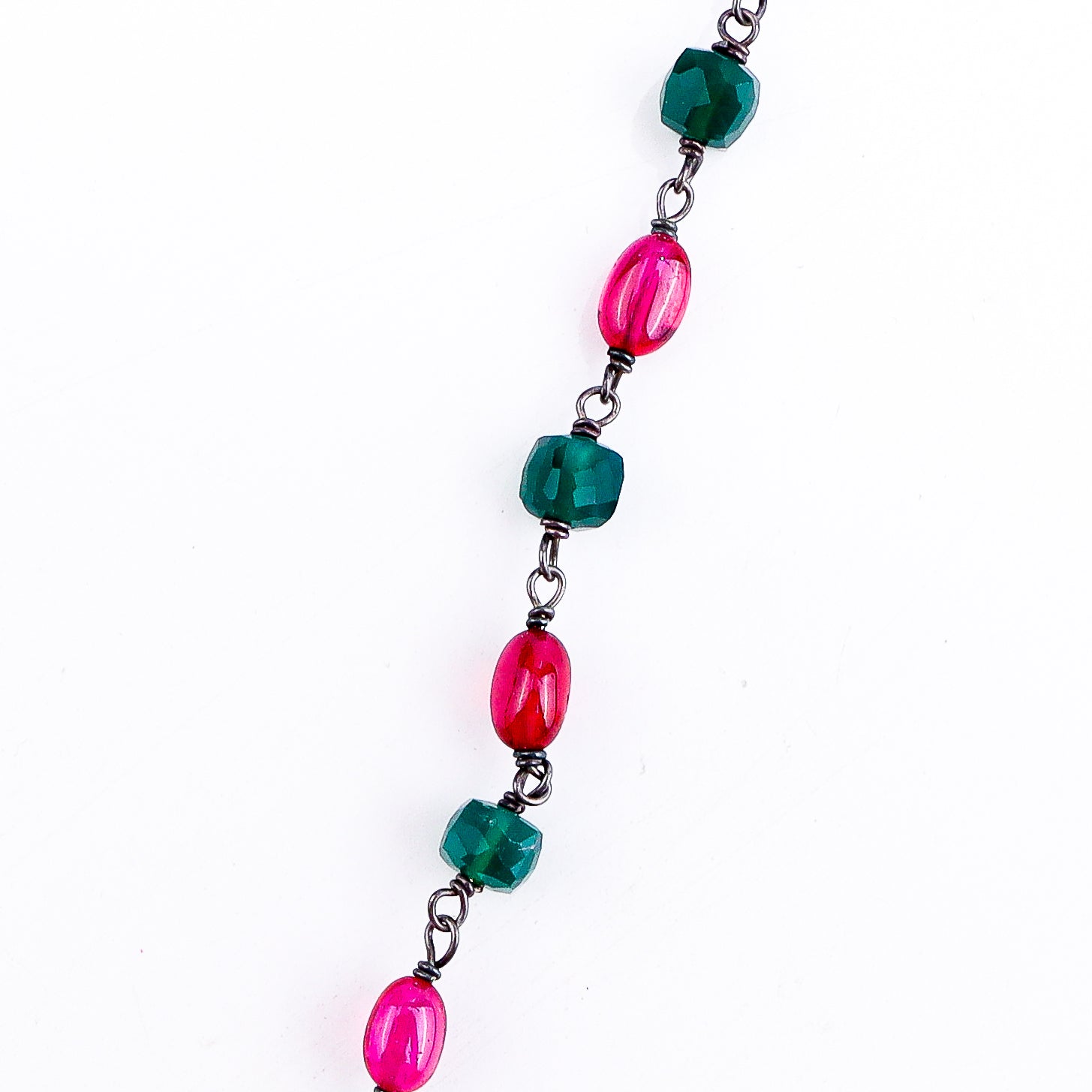 Straight and slant Necklace with Garnets and Green Onyx ( Long Chain Pendant )