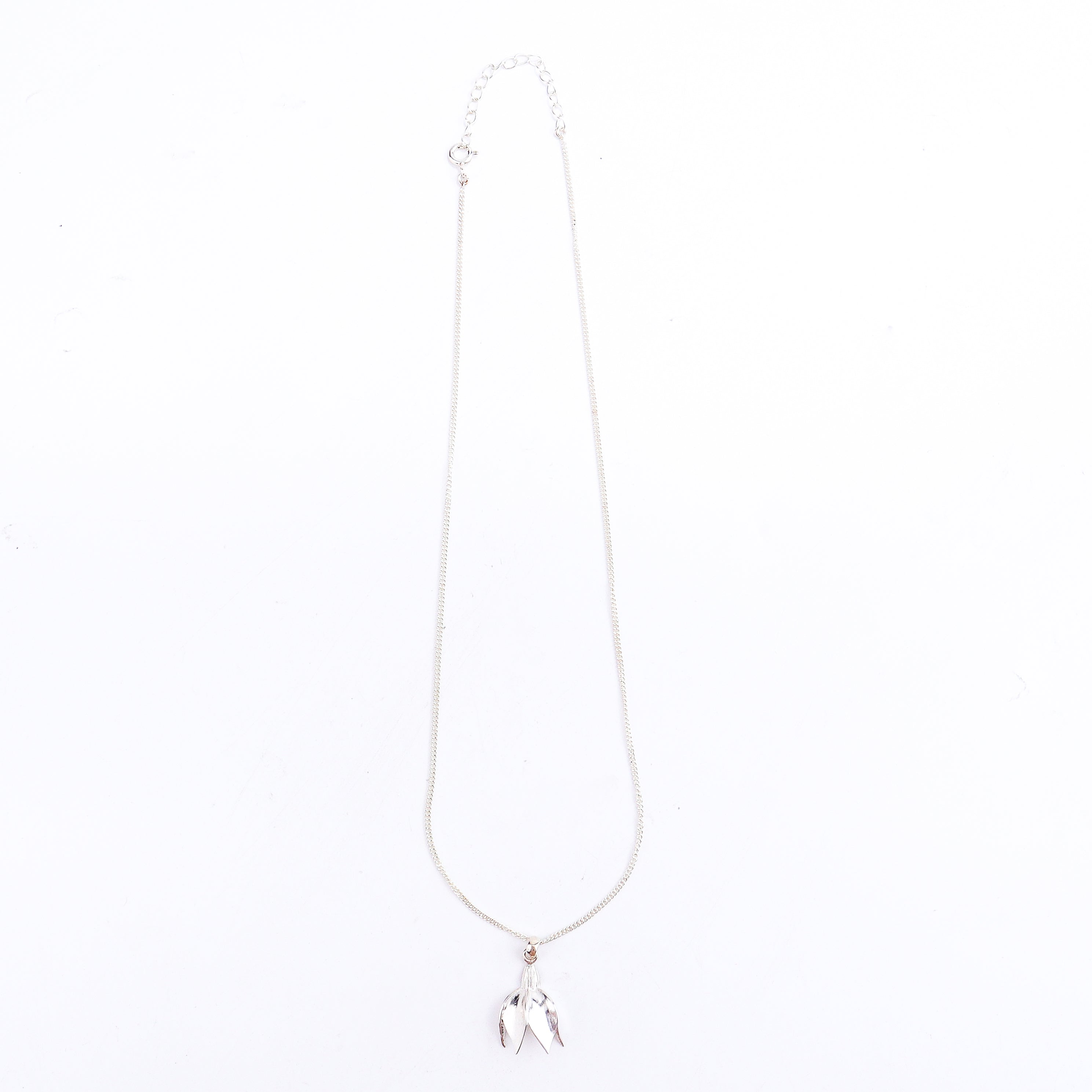 Summer Snowflake Silver Necklace