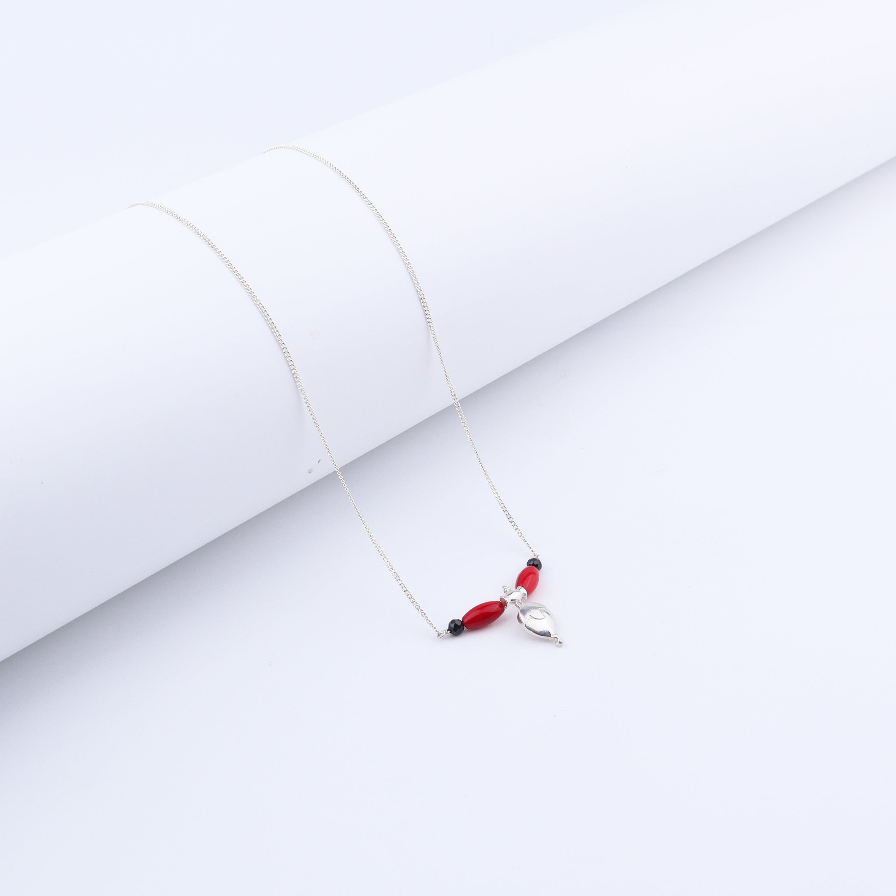 Handmade Silver Saaj Motif Mangalsutra : वांगे (Vaange)
