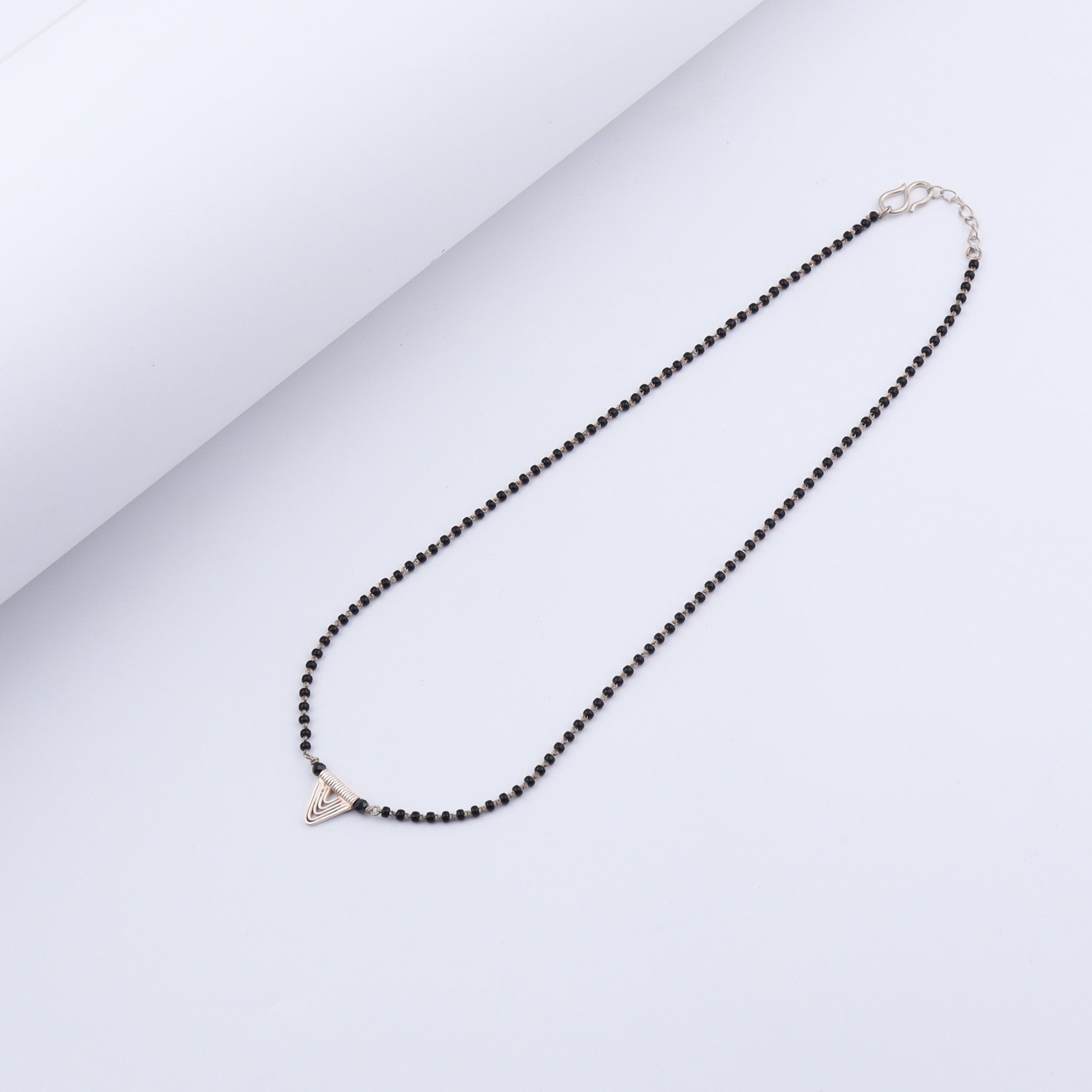 Handmade Silver Mangalsutra : filigree triangle