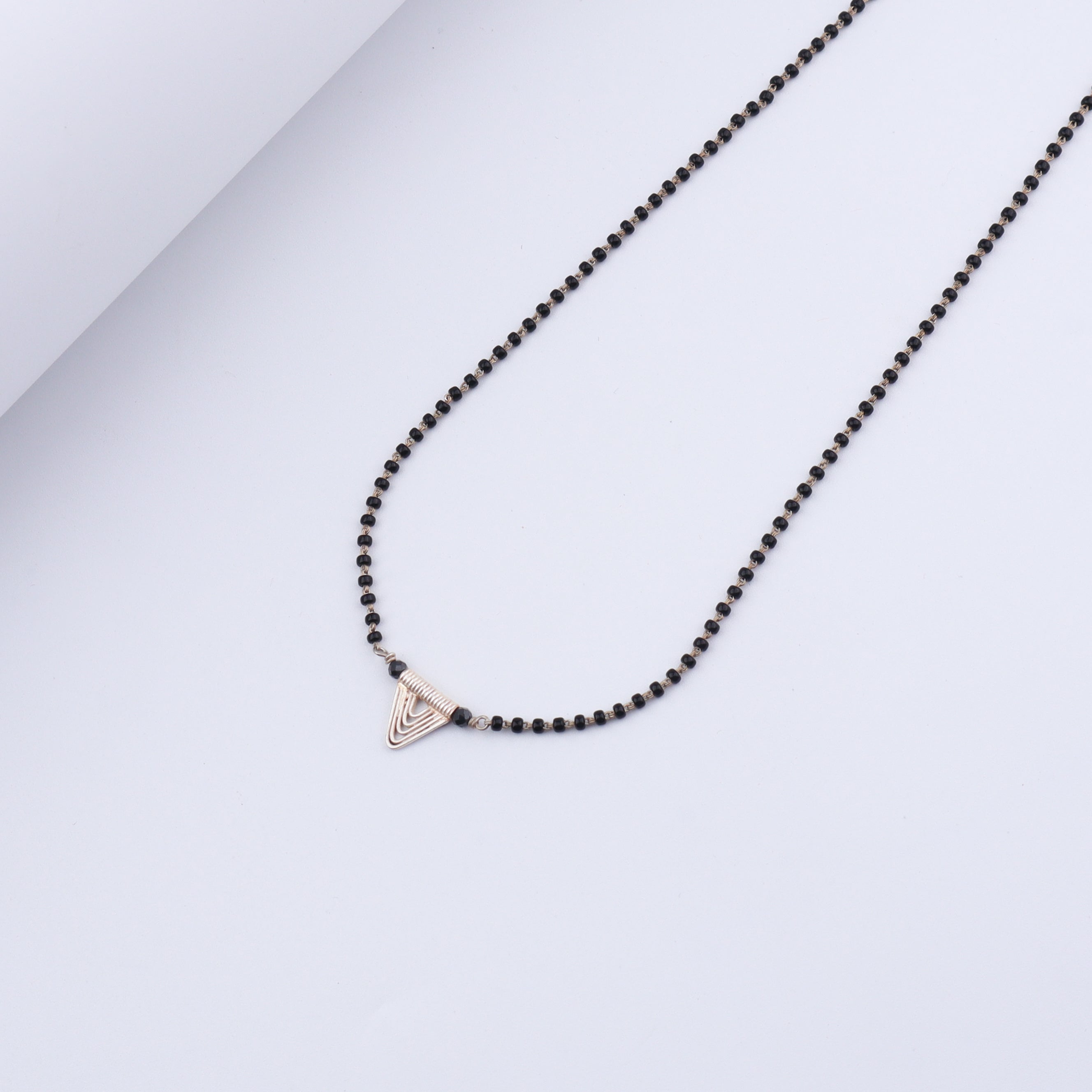 Handmade Silver Mangalsutra : filigree triangle