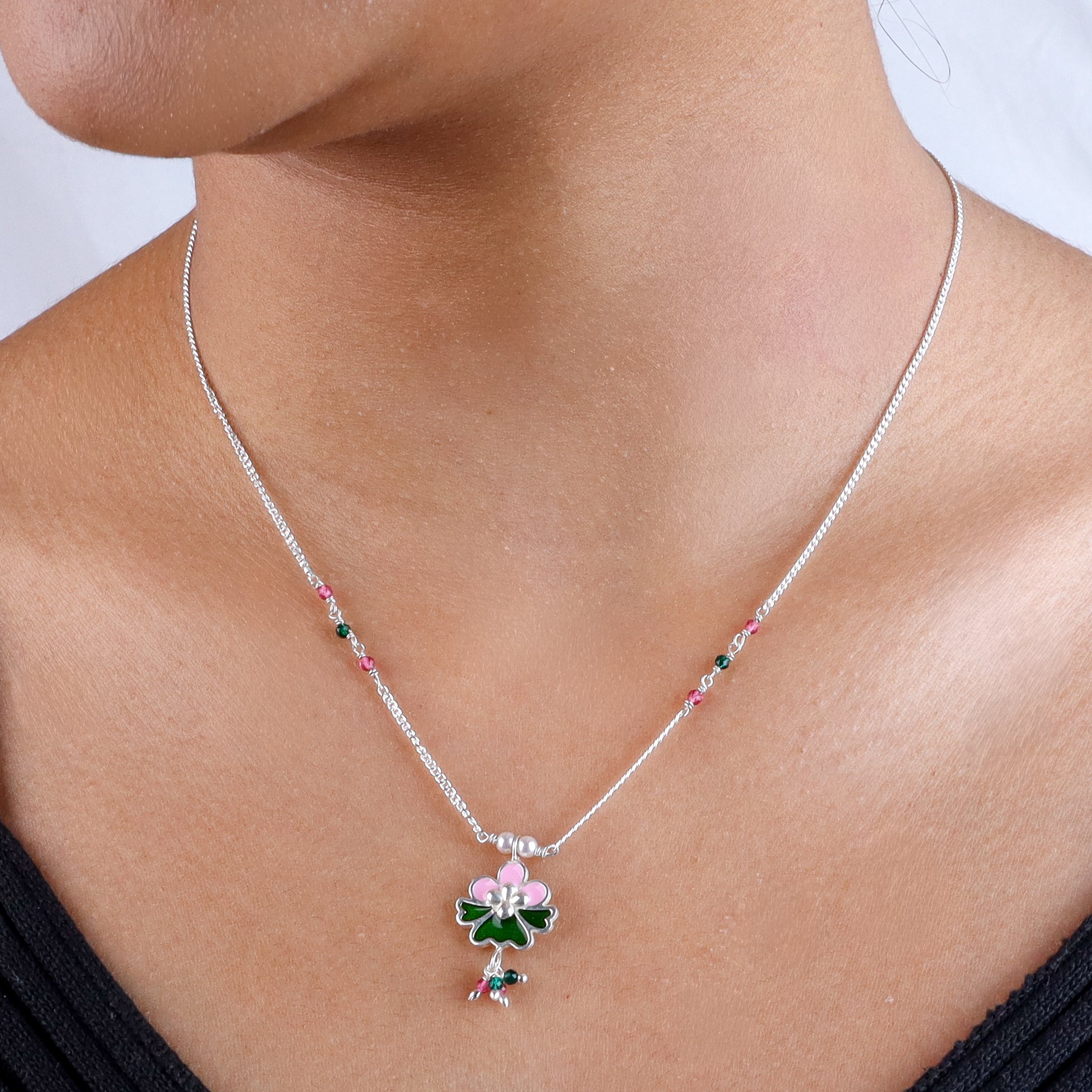 Enamel Flower Necklace with Latkan