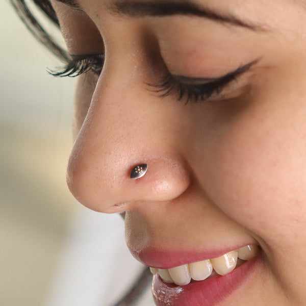 Tiny Silver Marquise Kudi Nose Pin