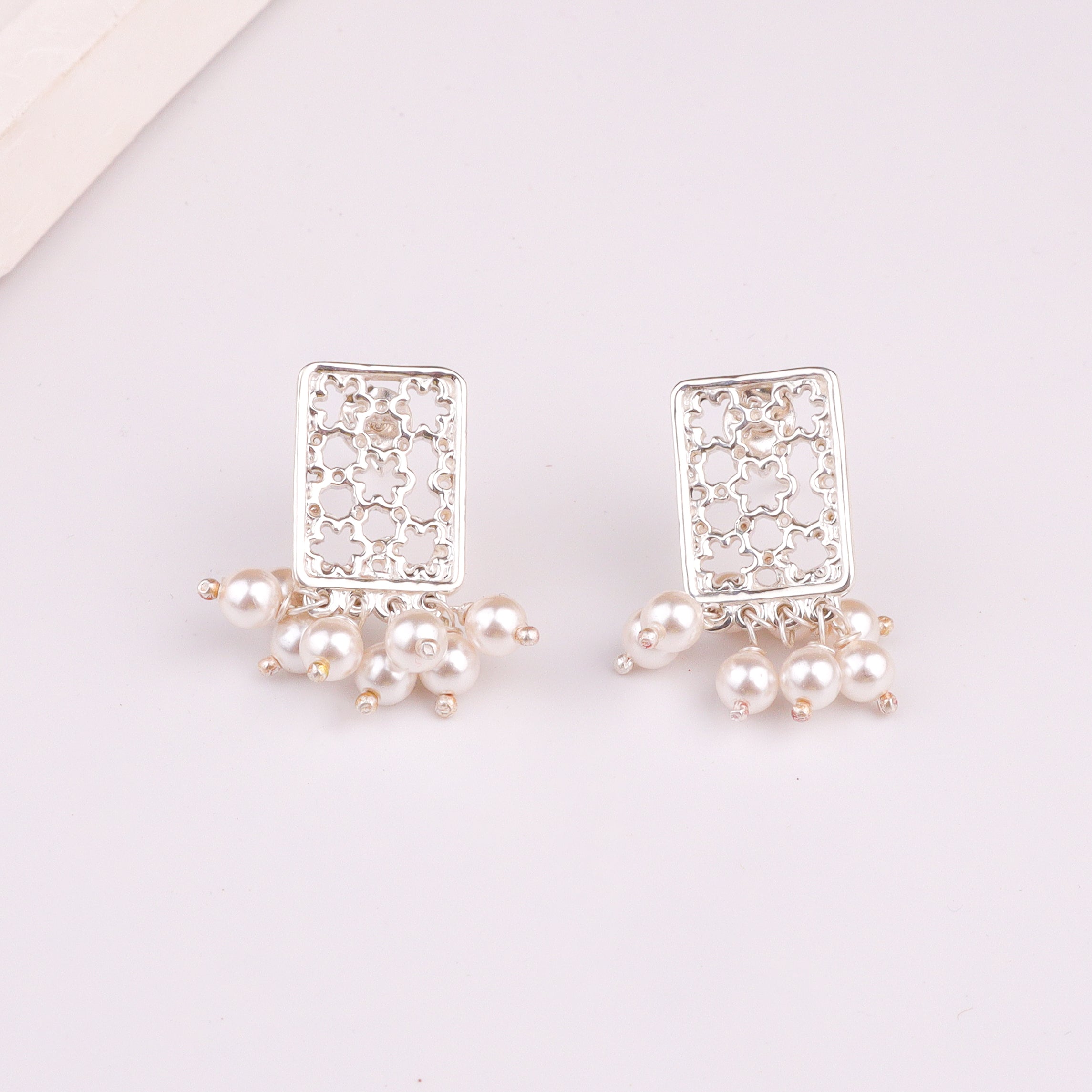 Pearl Jharoka Nakshi Choker Set