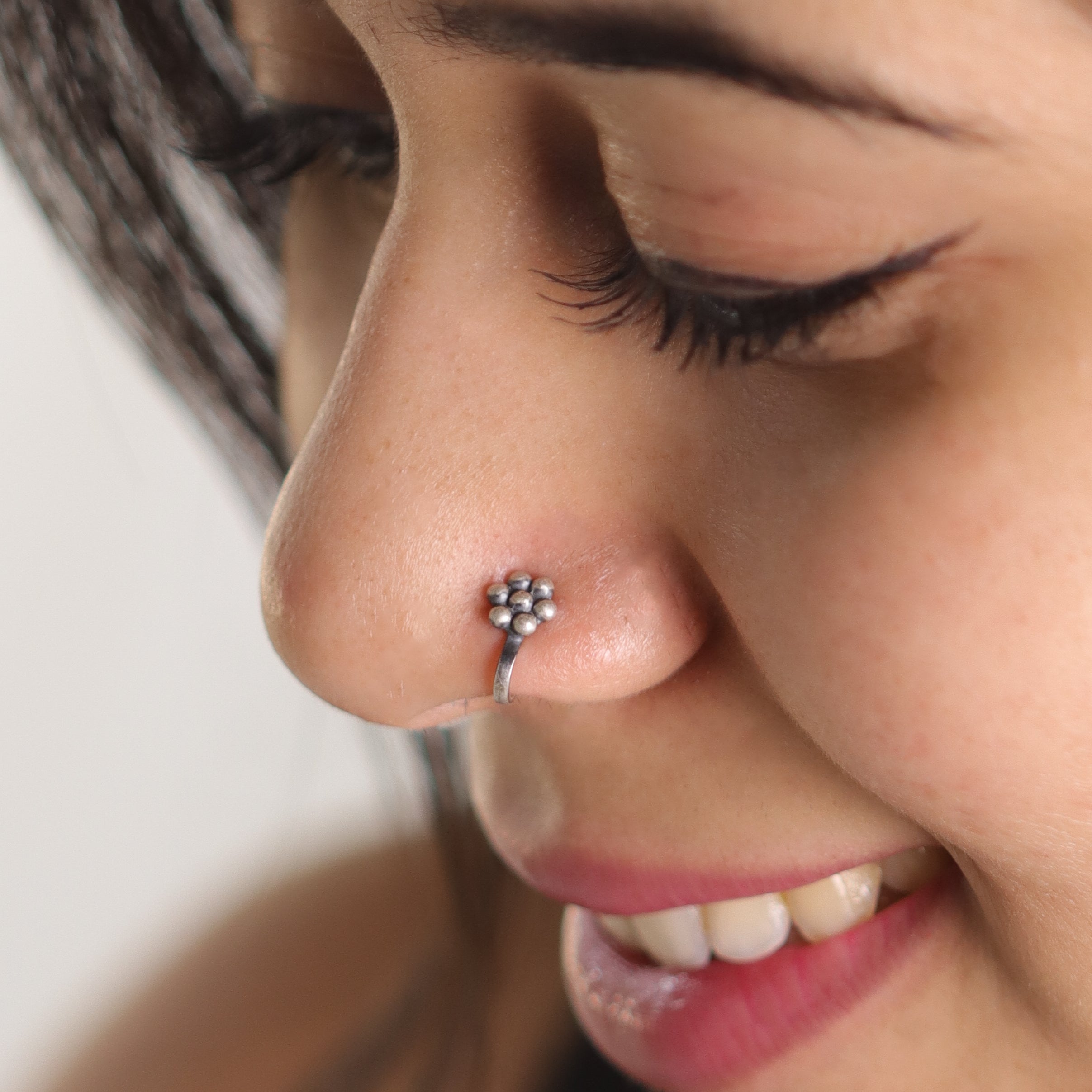 Itihaas Kudi Nose pin: Small (Clip On)