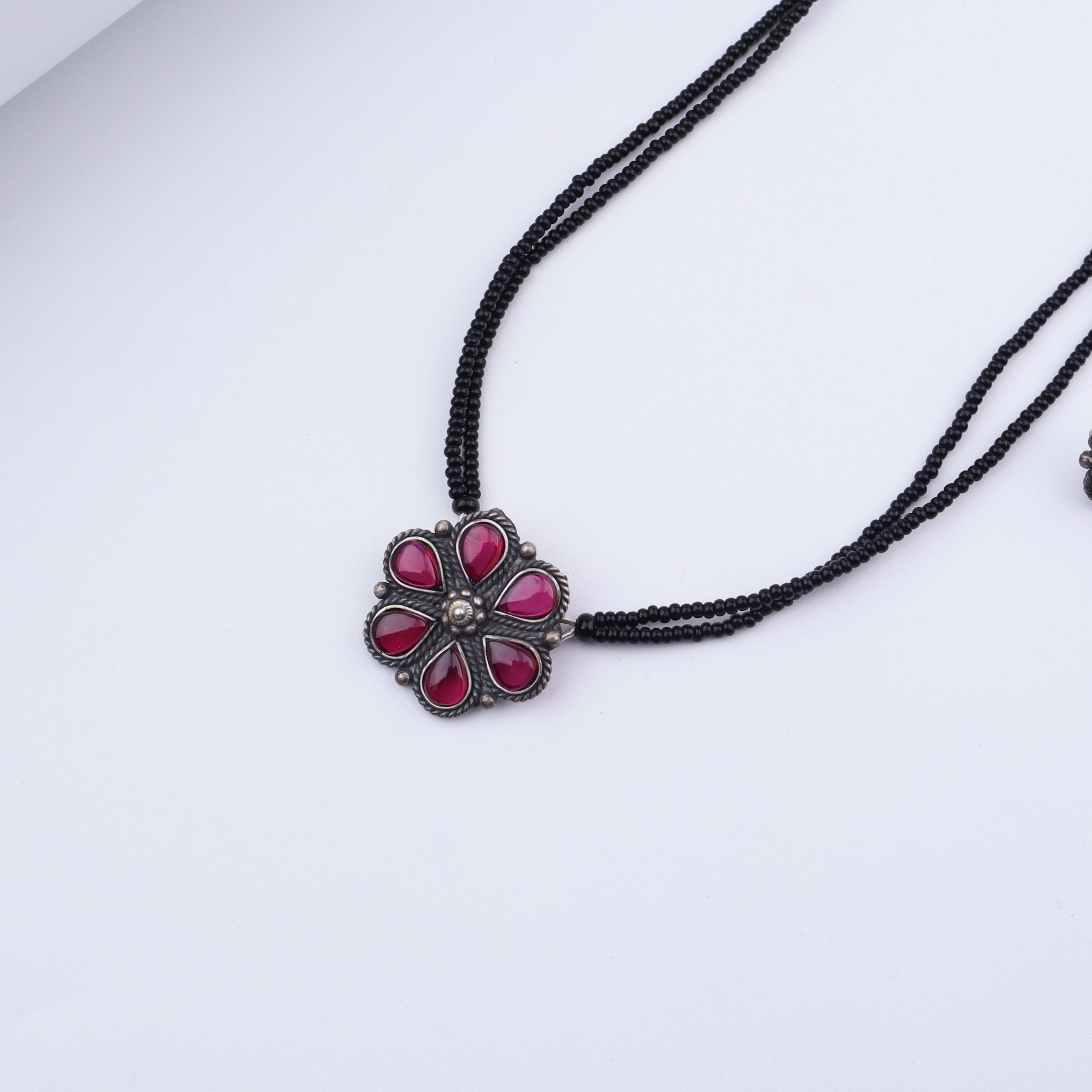 Silver Pink Stone Flower Pendant Mangalsutra Set