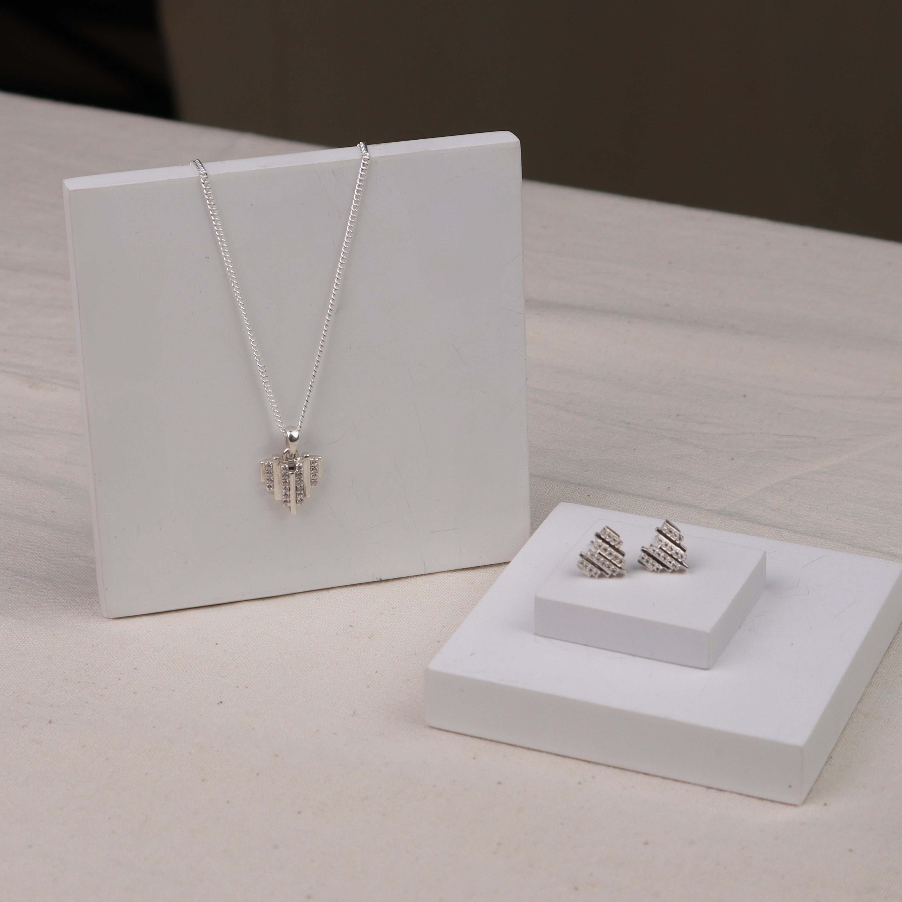 Silver Heart Zircon Set with Chain