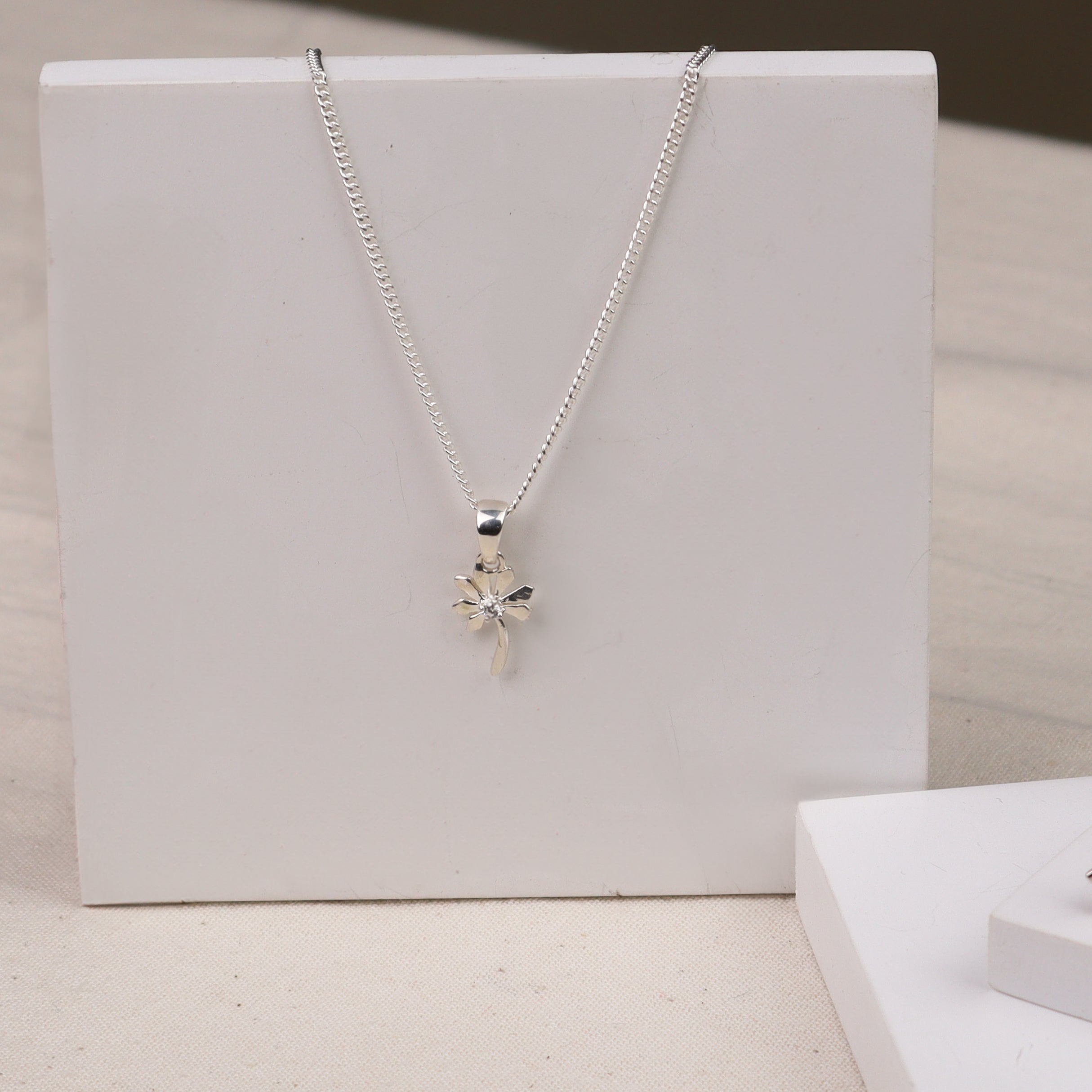 Silver Blossom Zircon Set with Chain