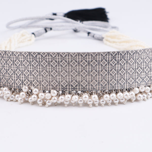 Nakshi Choker Set with Pearls